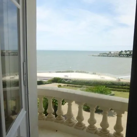 Royan, 1 Piece, 3 Personnes - Fr-1-305-851 Appartement *